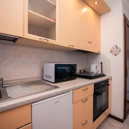 Villaggio Dei Fiori Primula Apartment Sirmione